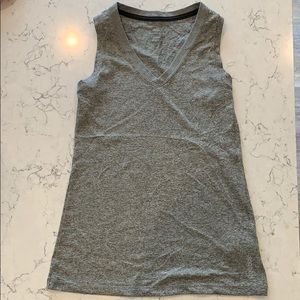 Reebok V neck top